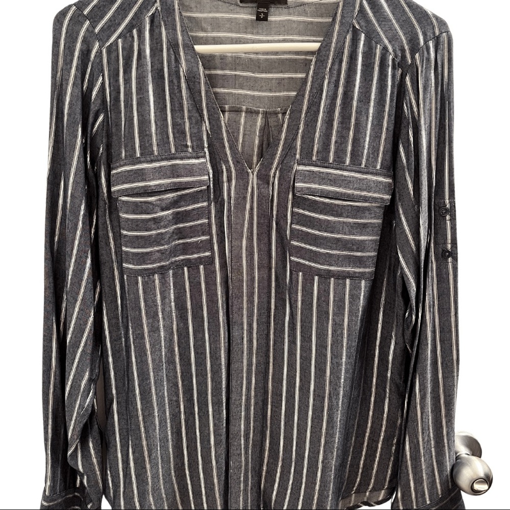 Express long sleeve blouse silver and navy stripped